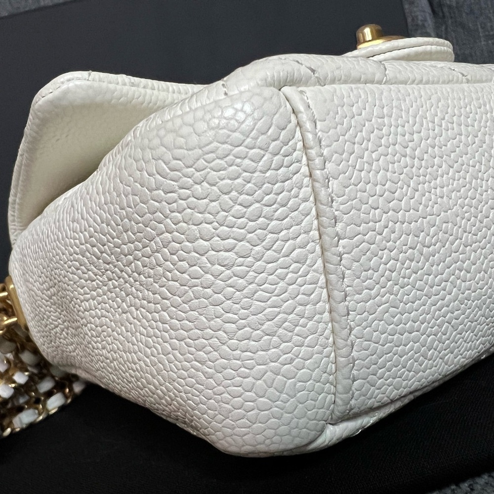 Chanel flap bag Chain soul mini caviar white - Picture 16 of 16